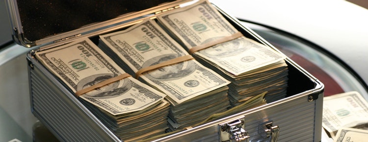 Get Passive Money and Stop Trading Hours for Dollars